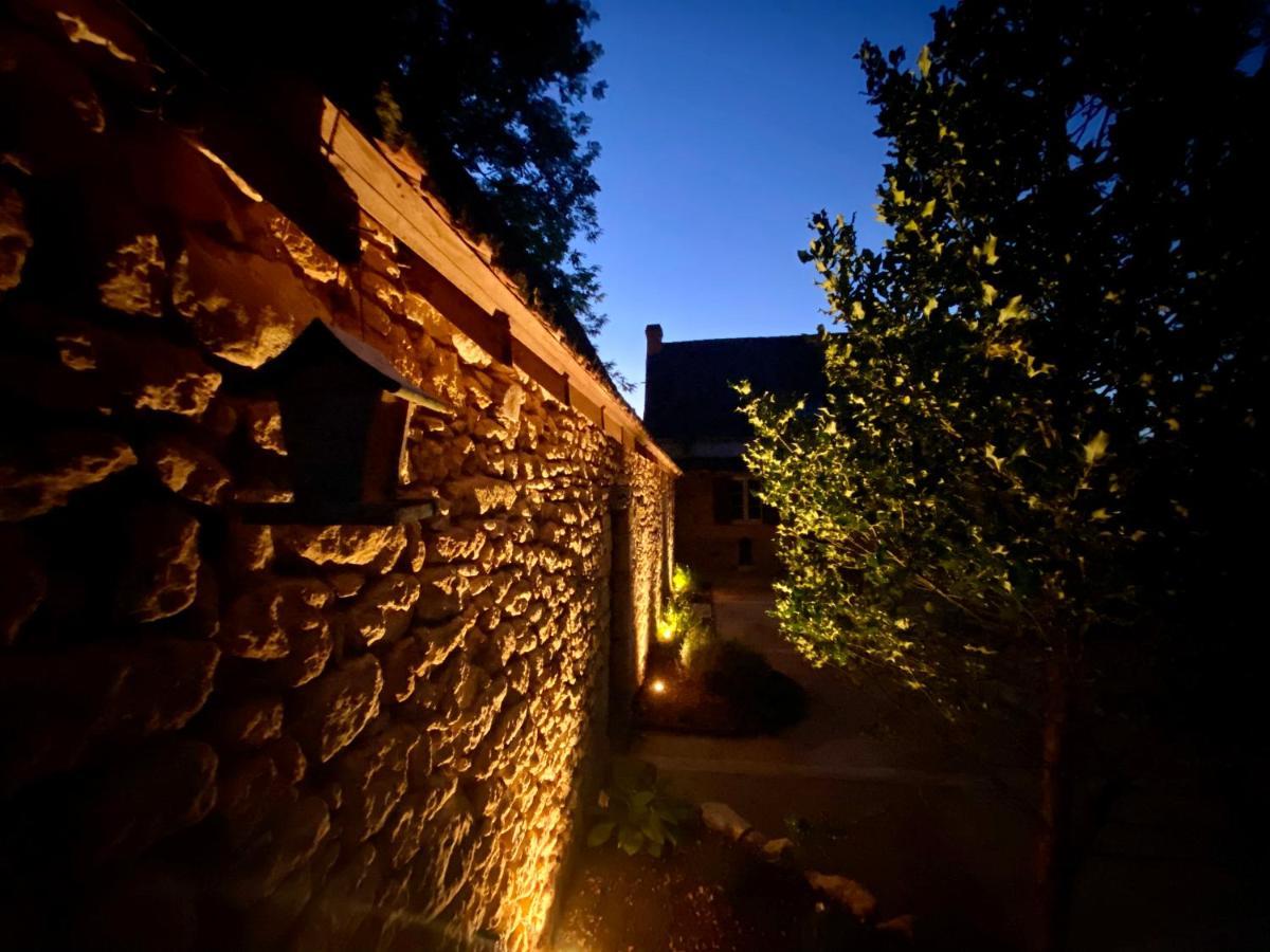 Domaine De Cazal - Gite 2 Pers Avec Piscine Au Coeur De 26 Hectares De Nature Preservee Villa Saint-Cyprien  Buitenkant foto